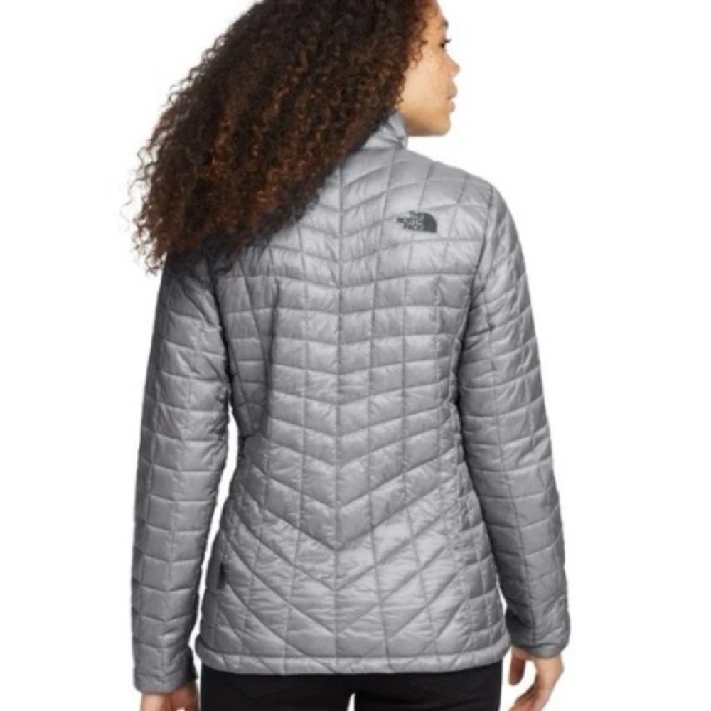 Northface jacket - Picture 2 of 7